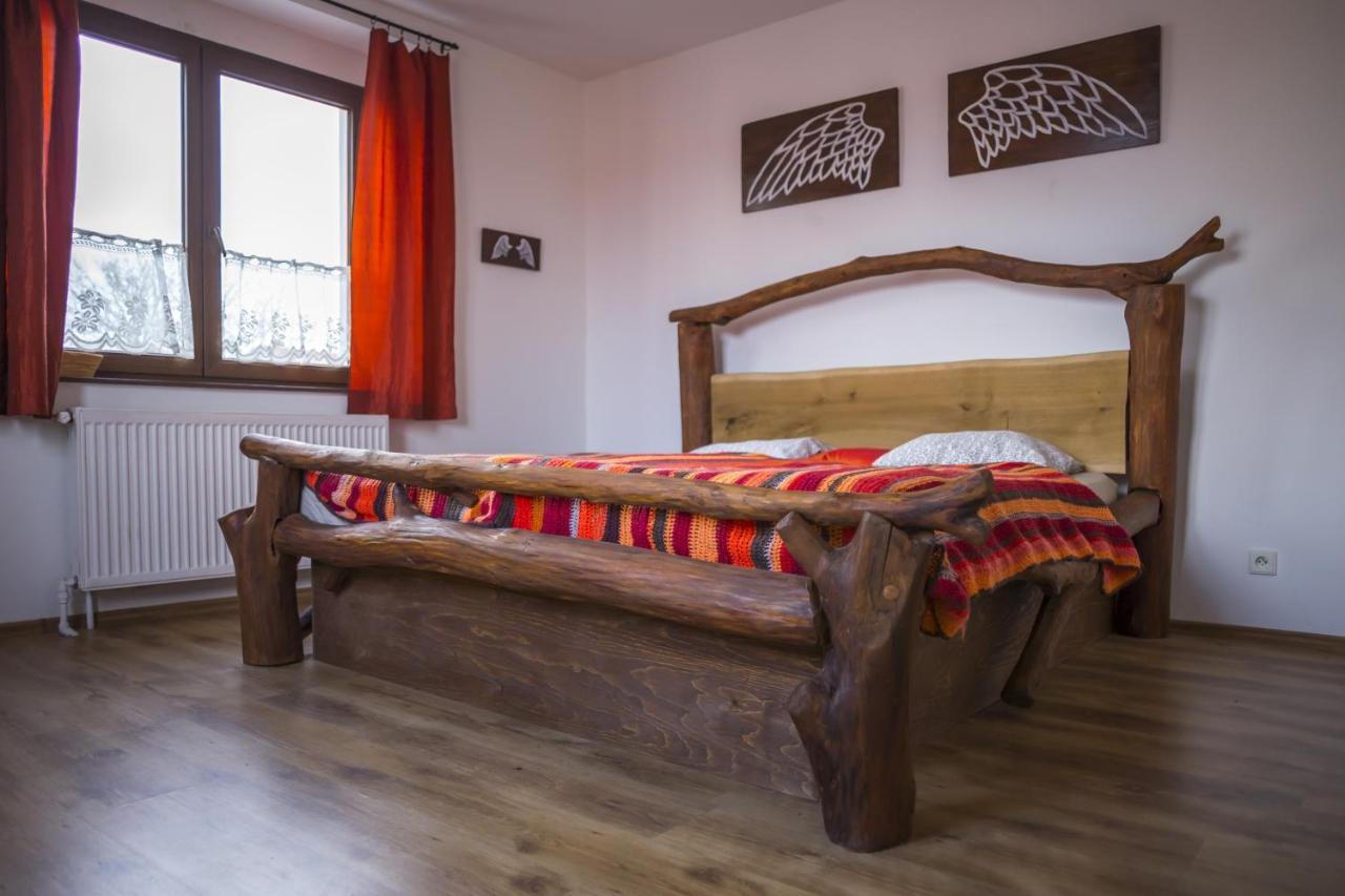 Bike Bistro A Penzion U Vsech Andelu Нове-Место-под-Смркем Экстерьер фото